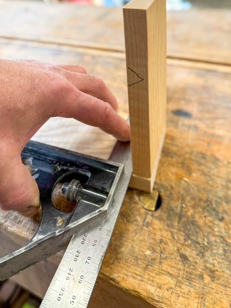 przenoszenie grubości elementu kątownikiem trasowanie linii bazowej jaskółczych ogonów krawędź referencyjna Bensari Workshop